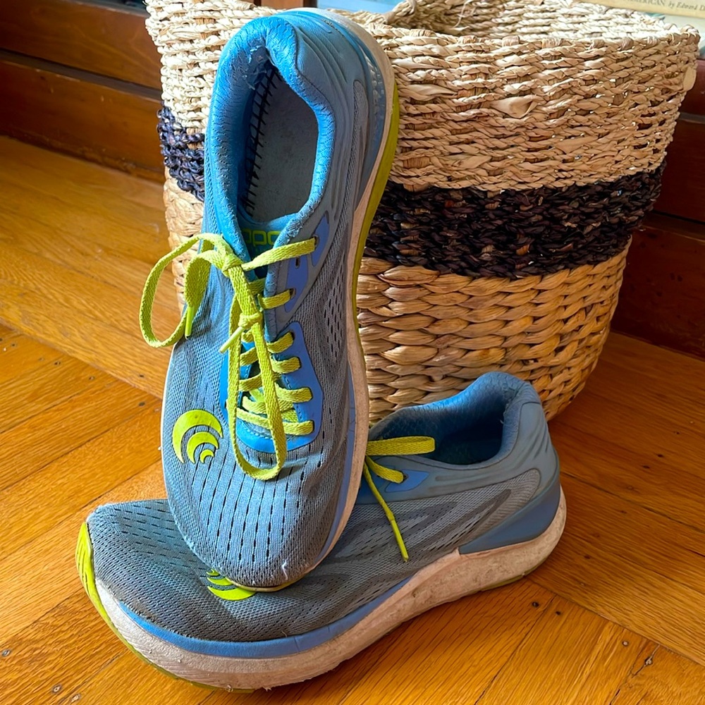Topo Ultrafly 3 running shoe